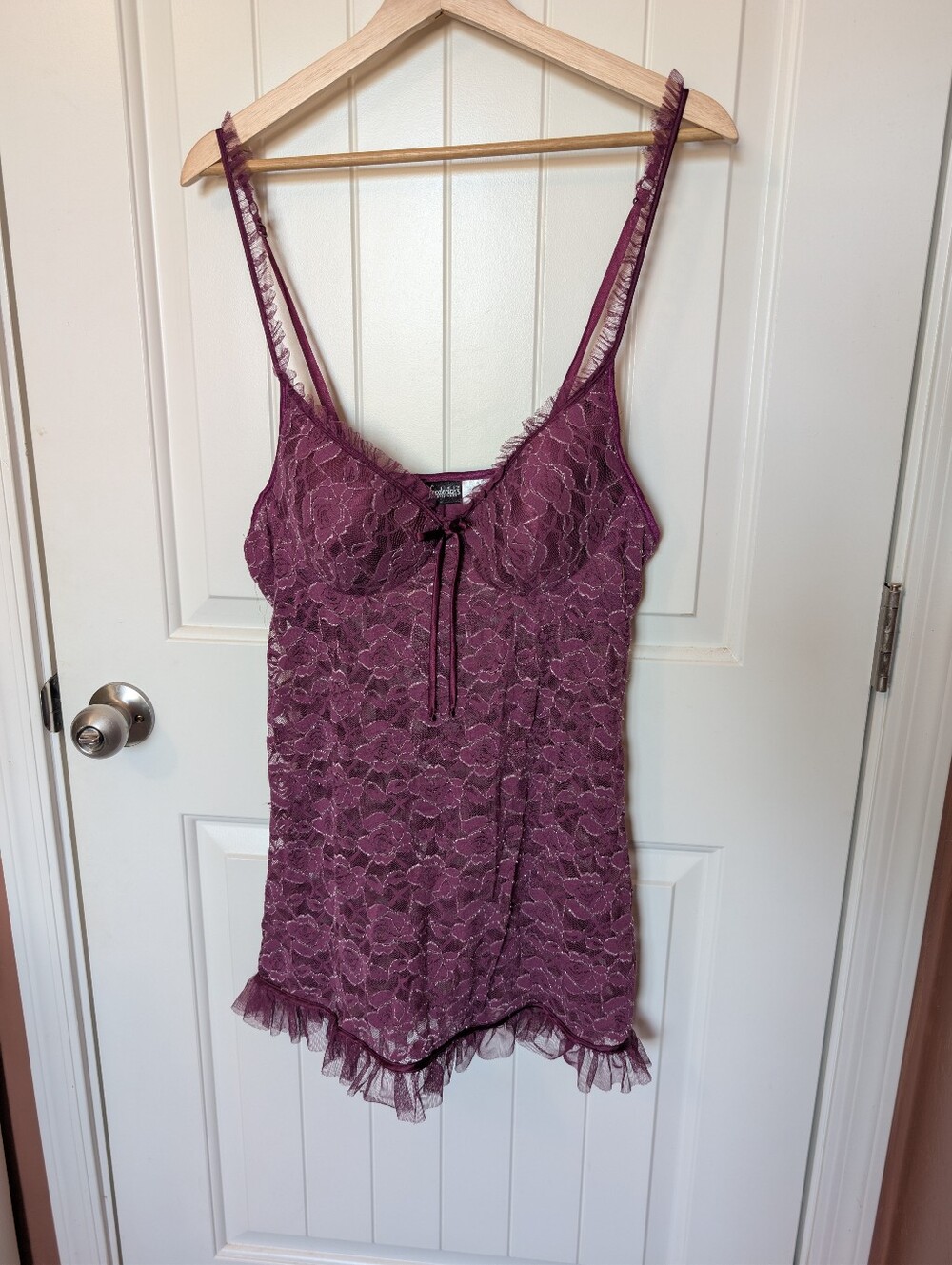 Frederick's of Hollywood Floral Lace Negligee XLarge Plum